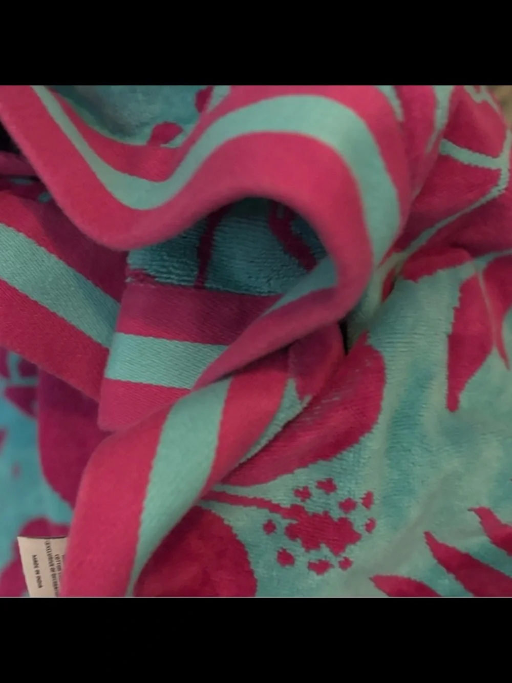 2 Flamingo Beach Towel OR 2 pink pineapple &flowers- 2 x large size high quality